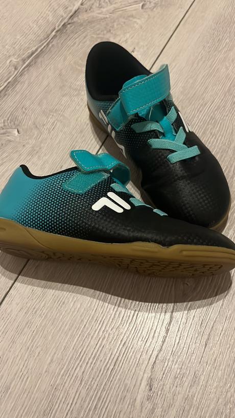 Halovky, fila,31