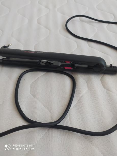 Žehlička na vlasy rowenta, 