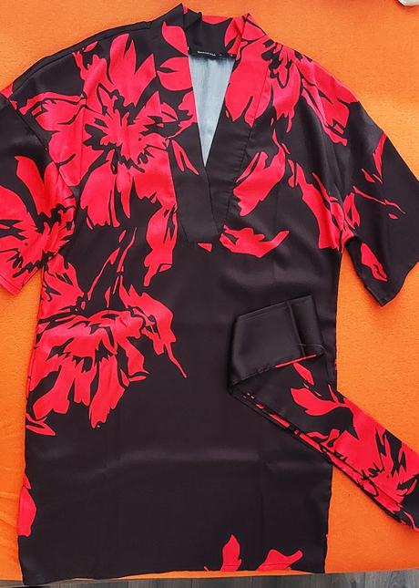 Saténové šaty, chantall,38