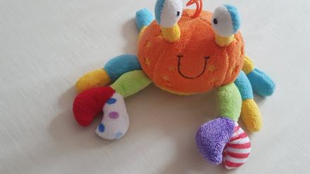 Predám hrkálku kraba, 