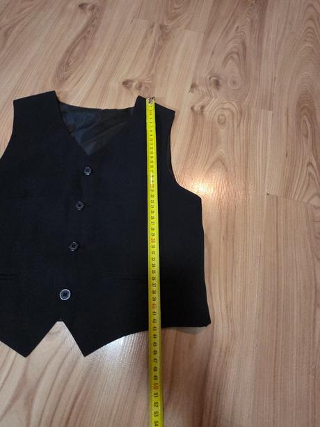 Slávnostný komplet, 146