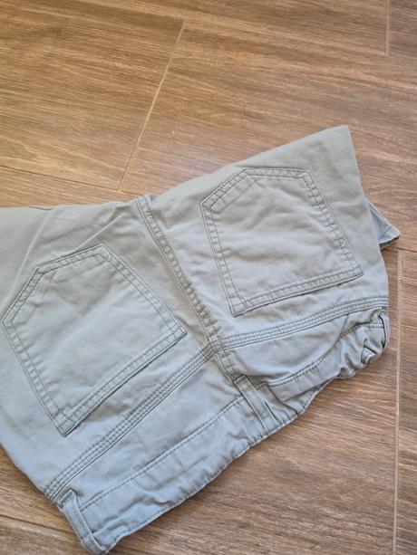 Šortky č.140, h&m,140