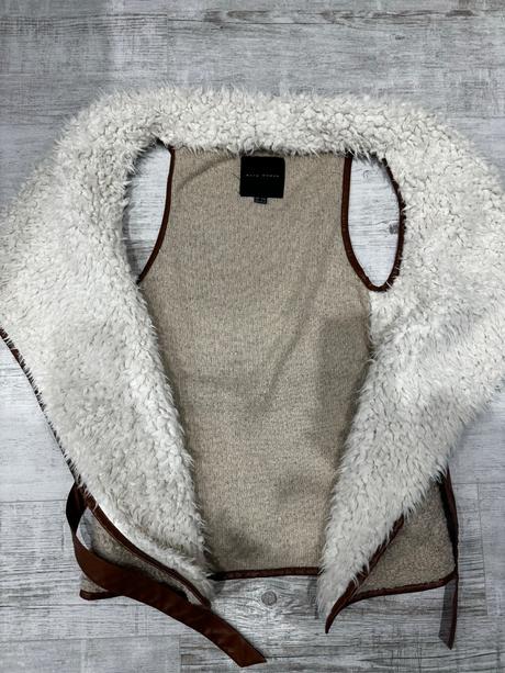 Dámska teplá vesta s, gate,s