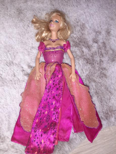 Barbie princezná liana, 