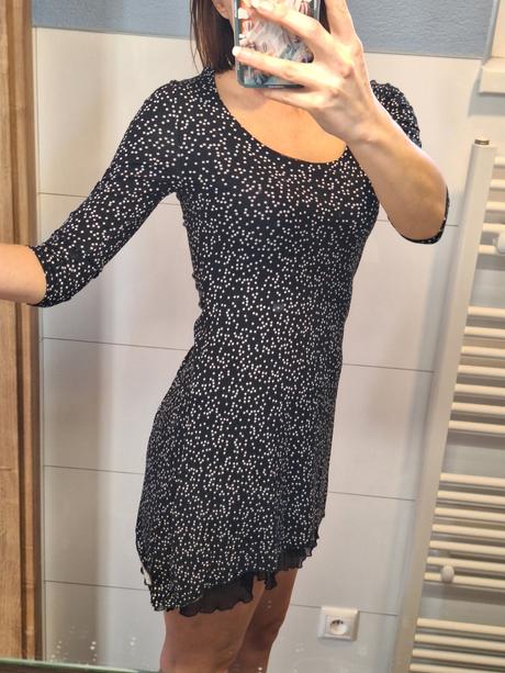 Šaty hviezdičkové, 36