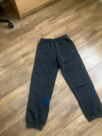 Tepláky, adidas,152