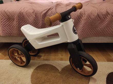 Detské odrážadlo,