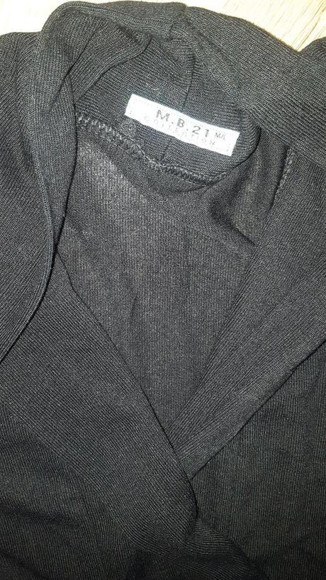 Predĺžený sveter s cvokmi, 40