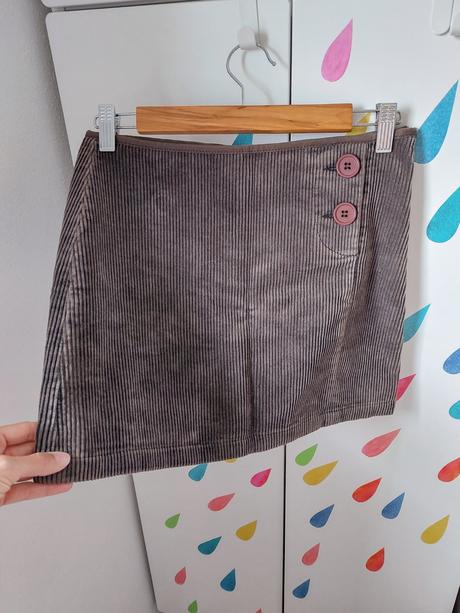 Bedrova mencesterova sukna, 36