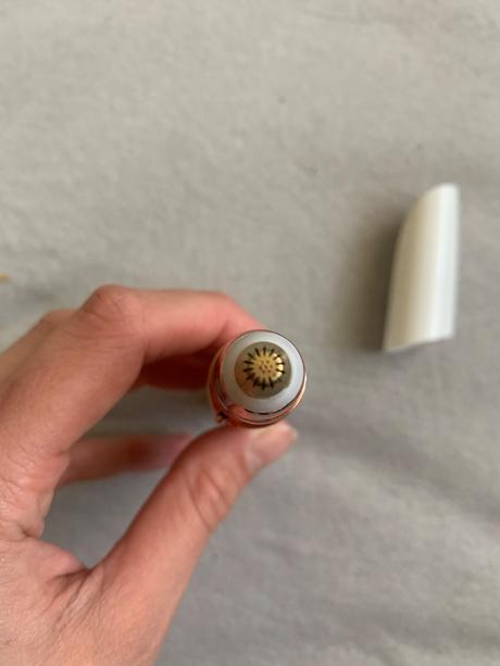 Elektrický zastrihávač chĺpkov, 