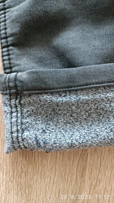 Nohavice, chapter young,152