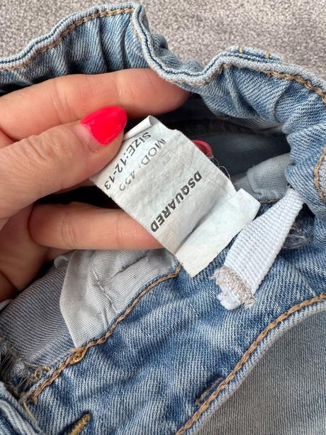 Rifľové kraťasy dsquared2 12/13 rokov, 146