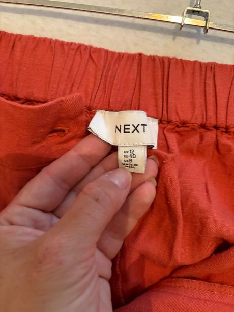 Ľanové kraťasy, next,l