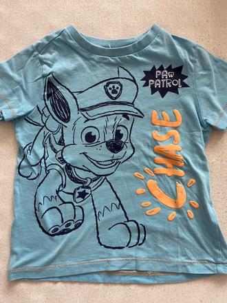 Tricko labkova patrola chase, 104