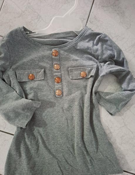 Elegantný svetrik, s