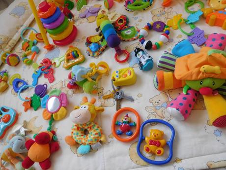 Hrkálky pre najmenších+deka na hranie 2x vankúšik,