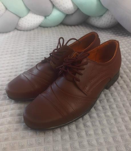 Spoločenské topánky, 35