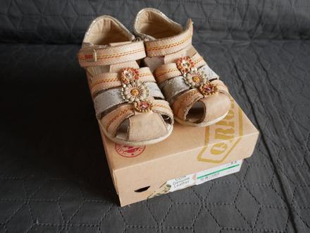 Kožené sandalky bekko, 25