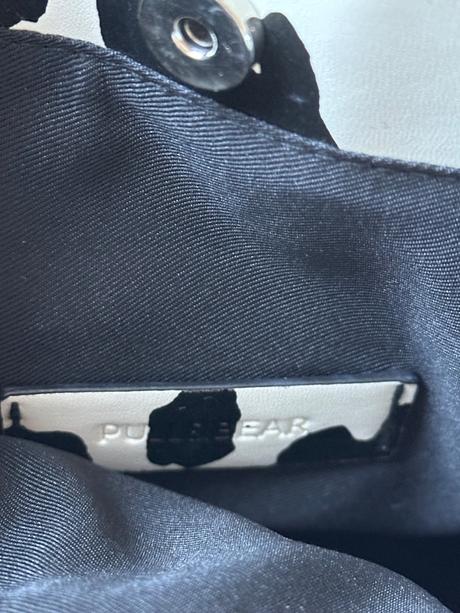 Kabelka s kravim motívom, pull&bear