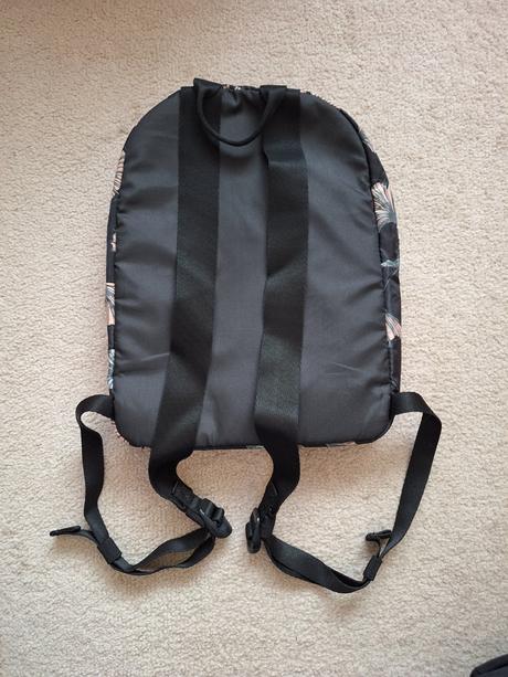 Malý batoh puma, puma