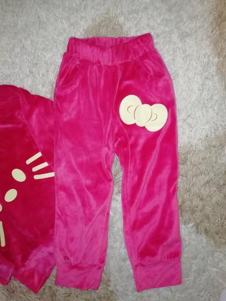 Velurova supravka hello kitty, 98