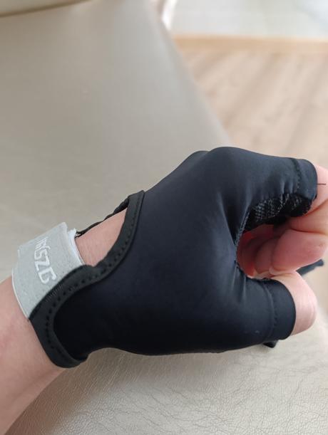 Ľahké fitness rukavice veľkosť m, m