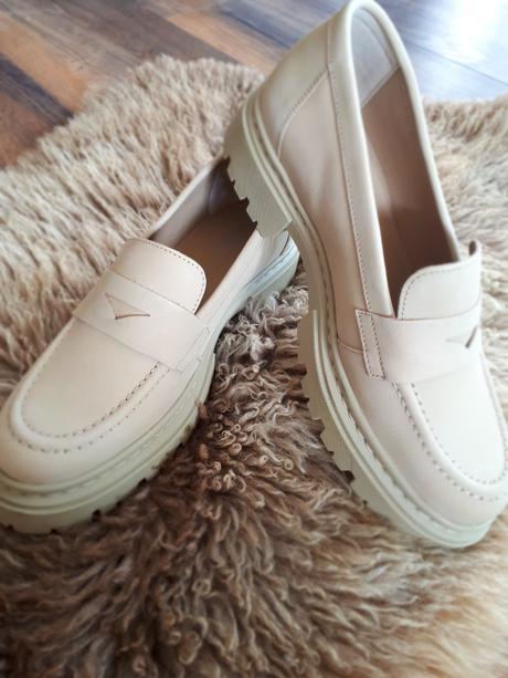 Kožené poltopanky bullboxer vel 41/42, 41