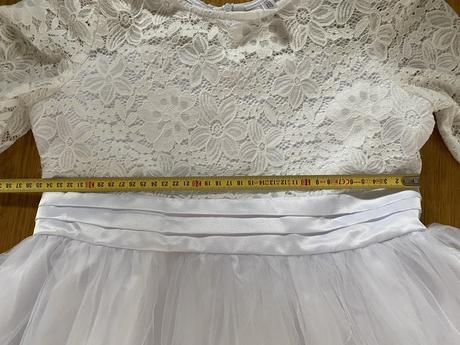 Šaty na prvé sväté prijímanie, 152