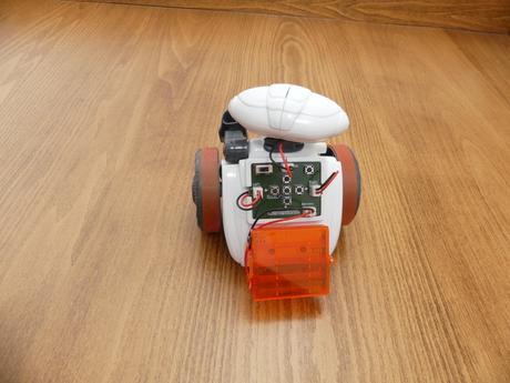 Programovateľný robot mio,