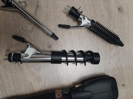 Kulma a zehlicka na vlasy, 