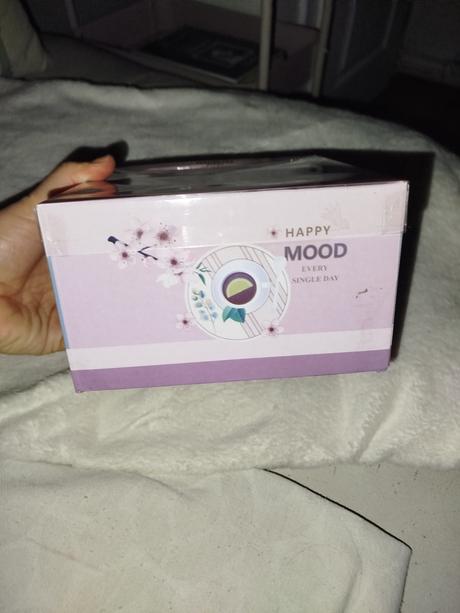 Keramický hrnček s lyžičkou a tanierikom darček,