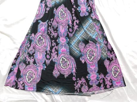 Velmi pekne maxi šaty, 38