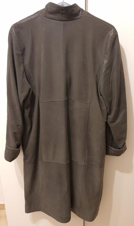 Tmavozelený dámsky kožený kabát, 44