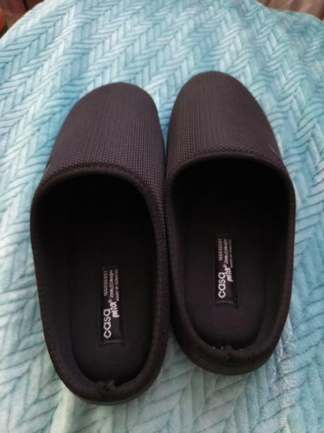 Nové čierne papuče, deichmann,41