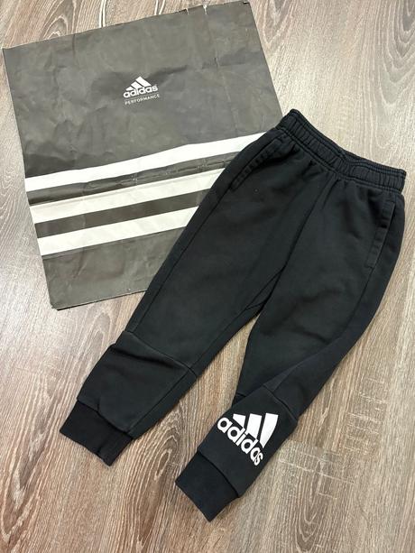 Adidas detske teplaky s patentom na 5-6 rokov, adidas,116