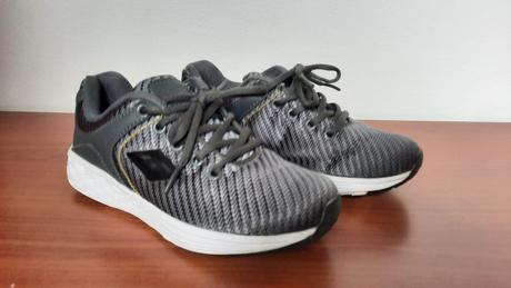 Ľahké tenisky umbro 33, umbro,33