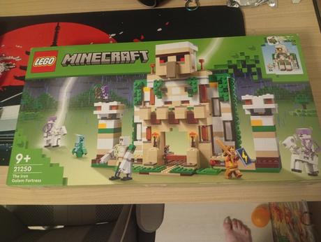 Lego minecraft the iron golem fortress, 