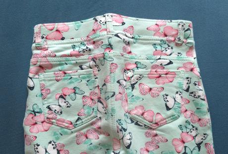 Predám  dievčenské džegíny zn. h&m, h&m,128