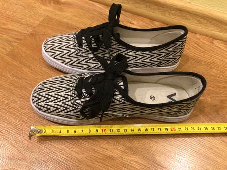 Nízke topánky/balerínky, veľ. 37, super stav, 37