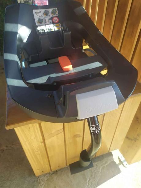 Cybex aton 5 2021 classic beige + základňa belted, cybex