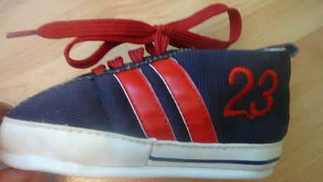 Frajerské capačky, <17