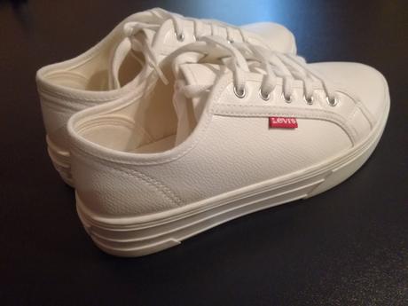 Biele levis tenisky, levis,38