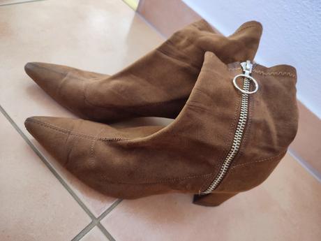 Dámske čižmy zn.stradivarius, stradivarius,37