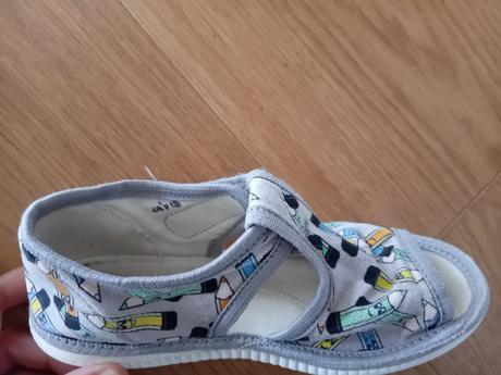 Prezuvky d.d.step, d.d.step,28