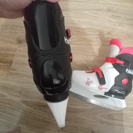 Korčule na ľad, 37