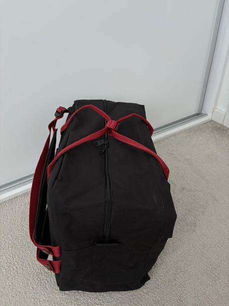 Batoh fjällräven kanken weekender čierno-vínový, fjällräven