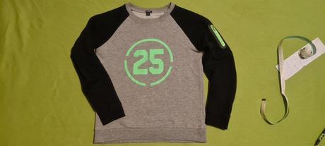 Jednoduchá športová mikina, 146