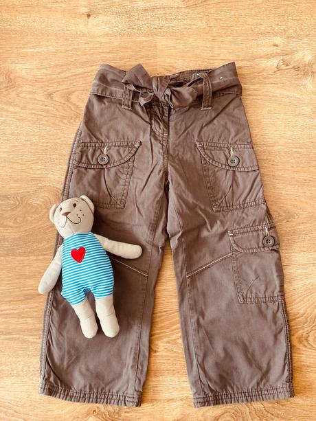 Nohavice next, next,104