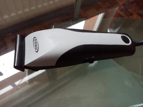 Strojček na strihanie ideeo,