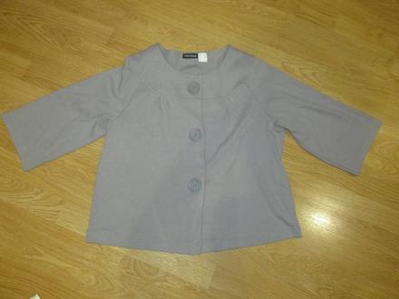 Šedý kabátik /sáčko s nápaditými gombíkmi v. 40/42, 40